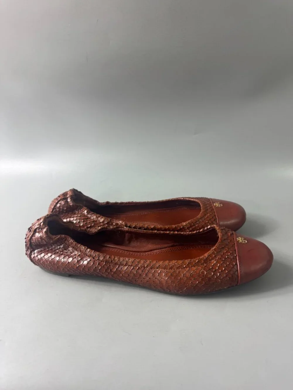 Tory Burch YORK Burgundy Leather Snake Pattern Flats - Size 9 1/2